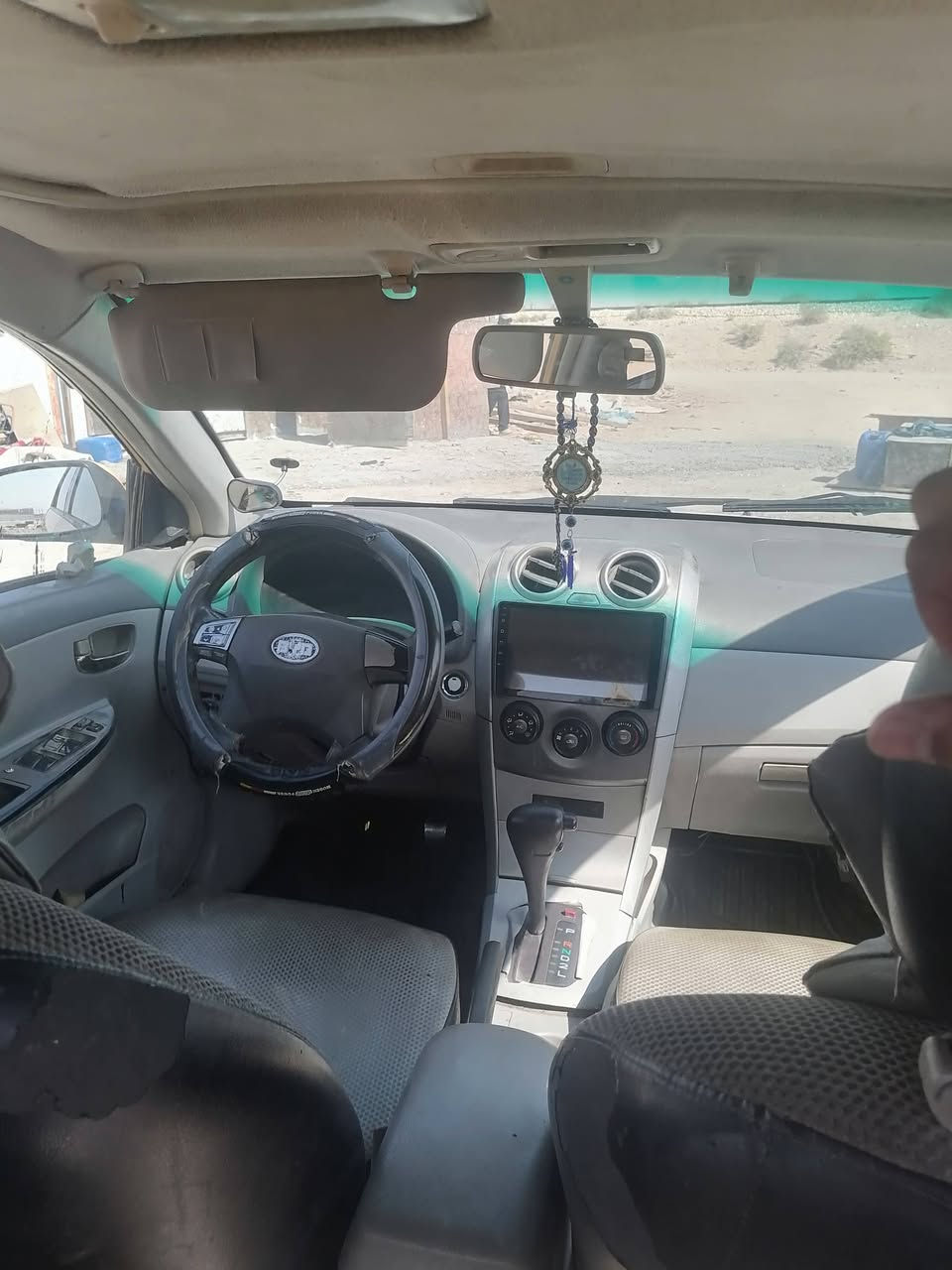 سلام عليكم BYD 2013سياره مكينه بالكارتون كير جيد حداده 85٪ كهربائيات شغاله تخم تاير مسطره نوزلات جدد فيت بم جديد بلكات جدد سياره حلوه ونضيفه سعر 25 قفل قفل قفل قفل قفل علما  سياره ما اندل راعيه ابيع هذه الموجود كوم حديد اكفل فقط من الحرام عنوان البصره حي النرجس رقم ***********
