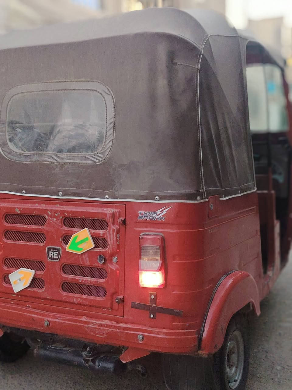 سلام عليكم تكتك 2018
للبيع التكتك نضيفة وكاملة ما بيهة نقص
مرقم رقم بغداد انكليزي
الاتصال علئ هاذ الرقم
 772 400 3873
مكان التكتك العبيدي الرئاسة
