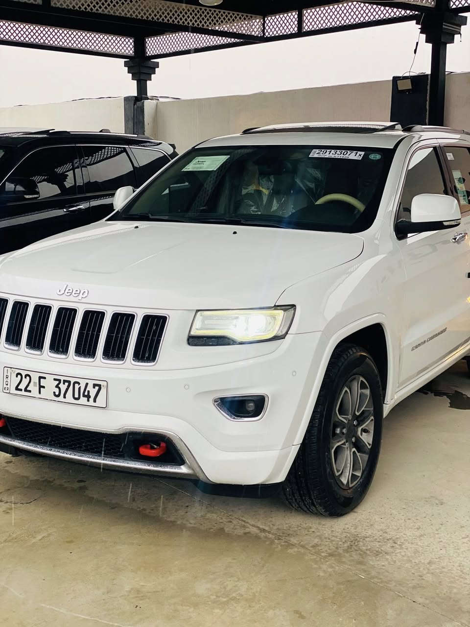 جيب شيروكي 2014 خليجي 1/1
بصمه بنرامه كشنات جلد + هيتر 
كير طياره شاشه كبير 
حساسات امامي خلفي 
صندوق ذكي 
كشنات كهربائي 
طخم جديد 
ماشيه 140 
مكفوله 
سيارة وضع شركه 
الاستفسار:***********
يرهم بيع ومراوس
