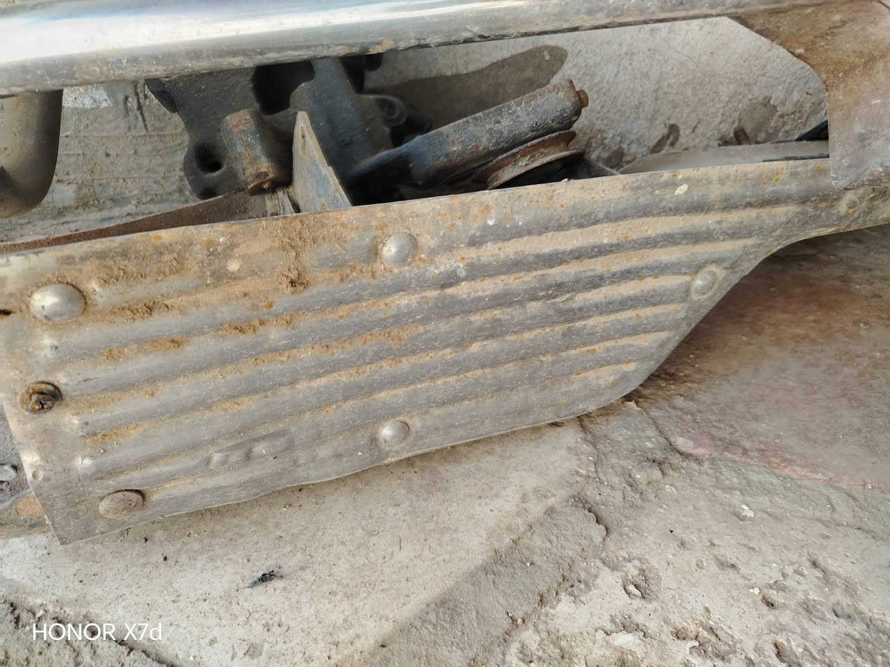 السلام عليكم من رخصت الادمن بوب صفحت اليمنه وقاعده اسبير وكسل وكميريس ودرع ودعاميه خلفيه وكاردن لوكير وكشنات خلفيه مكان بابل الحمزه الغربي للبيع ***********
