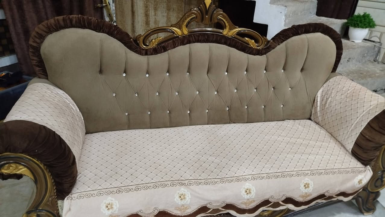 تخم 10مقاعد نضيف لسعر 250وبيه مجال  لعنوان كوت حي الجوادي


**إذا كنت صاحب هذا الإعلان وتريد حذفه لأي سبب، رجاءا أرسل رسالة إلى الدعم الفني**