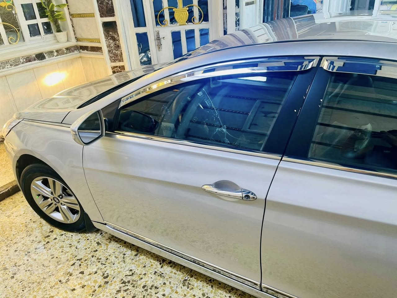 سوناتا موديل 2014 كصه جنطه شغل باجات دخول جديد
متومه شمالي طبق لاصل شرط الحاسبه مكان سياره بغداد 
سياره جاهزه مكينه 2000 دوش غاز غاز اصل انسه صرف 
بدون مراوس ابيع فقط السعر 47 رقمي ***********
