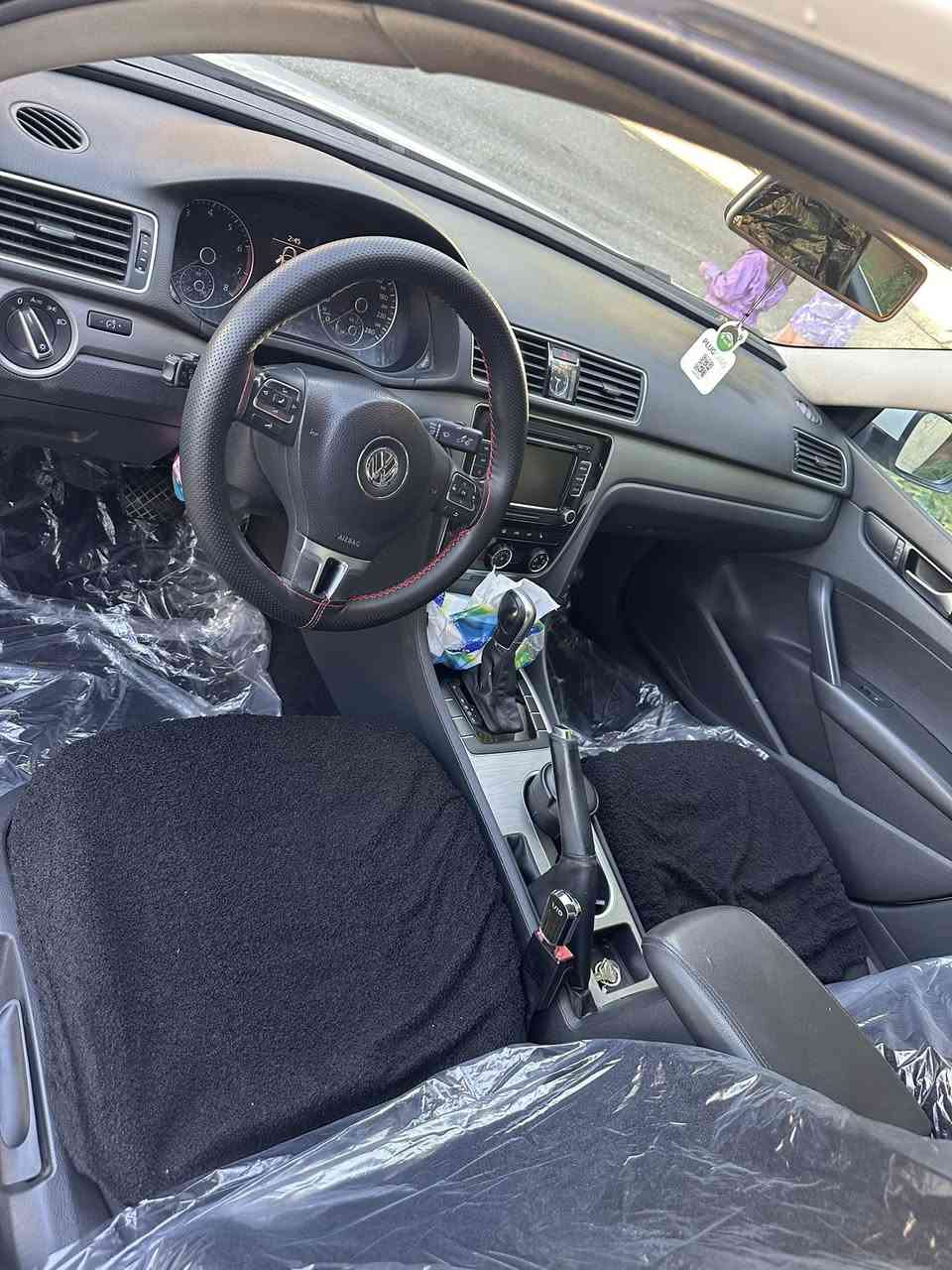 🔴باسات 2015
ماشي 160كيلو وليس ميل 
سياره مال بيت كلين كلش جديده
سعرها 168بي مجال 
الشراي يتصل ***********
رقم هزه سنويه براد كلشي جديد وباسمي 
بطاقة بانزين موجود 
مكاني كركوك
