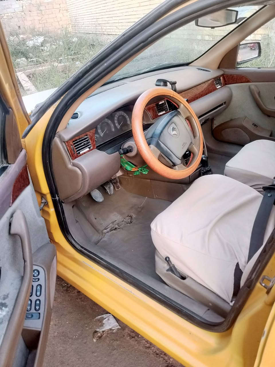 السلام عليكم سمند 2012 رقم بغداد دولي بسمي تبريد تدئه شغال عنواني بغداد مكينه كير نضيفات السعر 37 لاستفسار ***********
