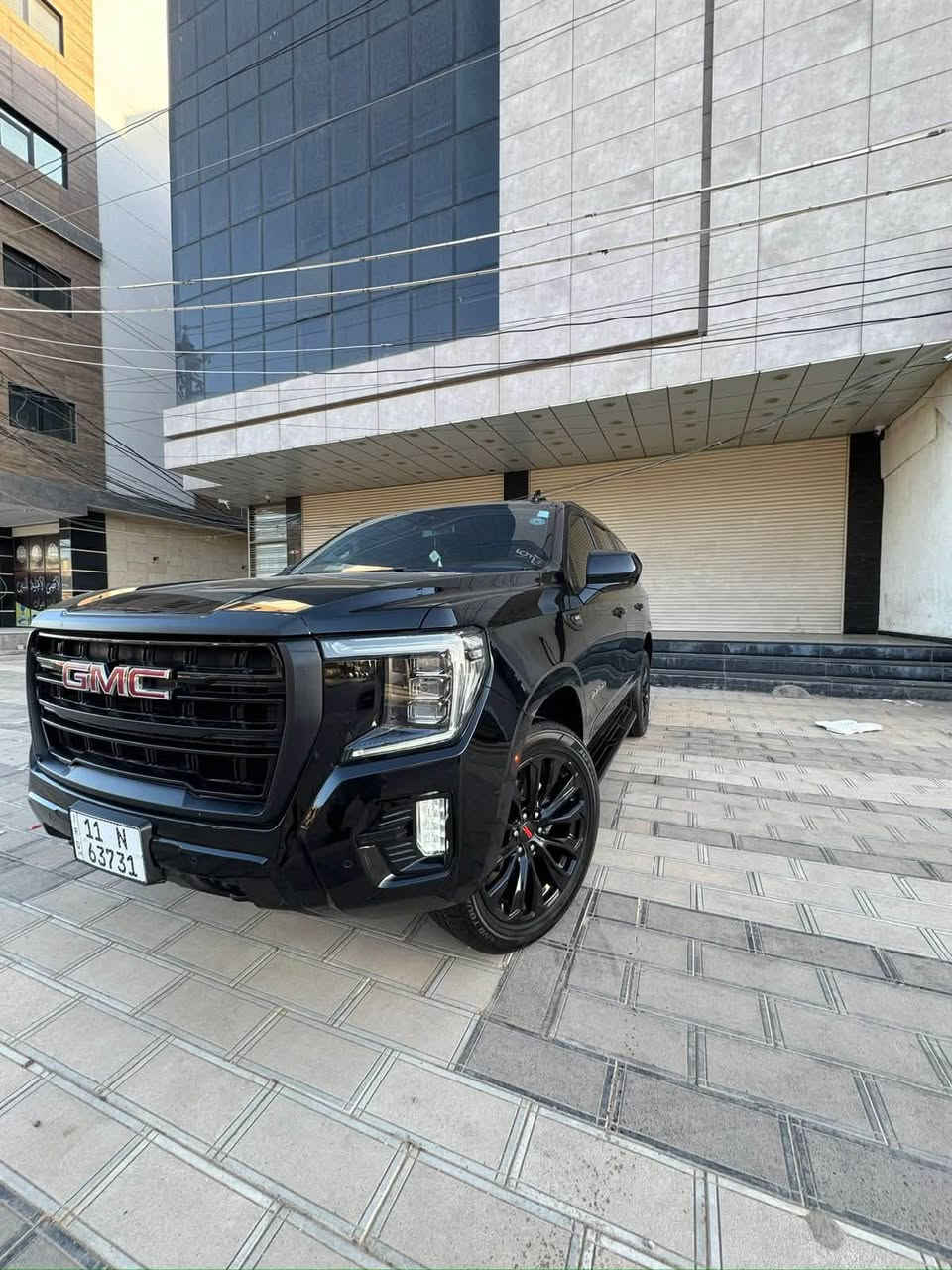 السلام عليكم جمسي يوكن SLE
موديل 2021 شكل 24بلاك داشن
مواصفات السياره SLE فول بدون فتحه خليجيه وكاله المنصور..مكفوله كفاله عامه حتا من شخط و نكراش وعلى فحص مع السونار بلمنشور سياره جديده كلشش مابي اي نقص خير من الله بيه هواي إضافات بلاك داشن باكامل مع ويالات دينالي الاصليه.. مكاني بغداد الكرخ..السعر اتصال على صاحب سياره اني مكلف بالنشر اي استفسار هاذ رقمه  بيه واتساب ..***********
