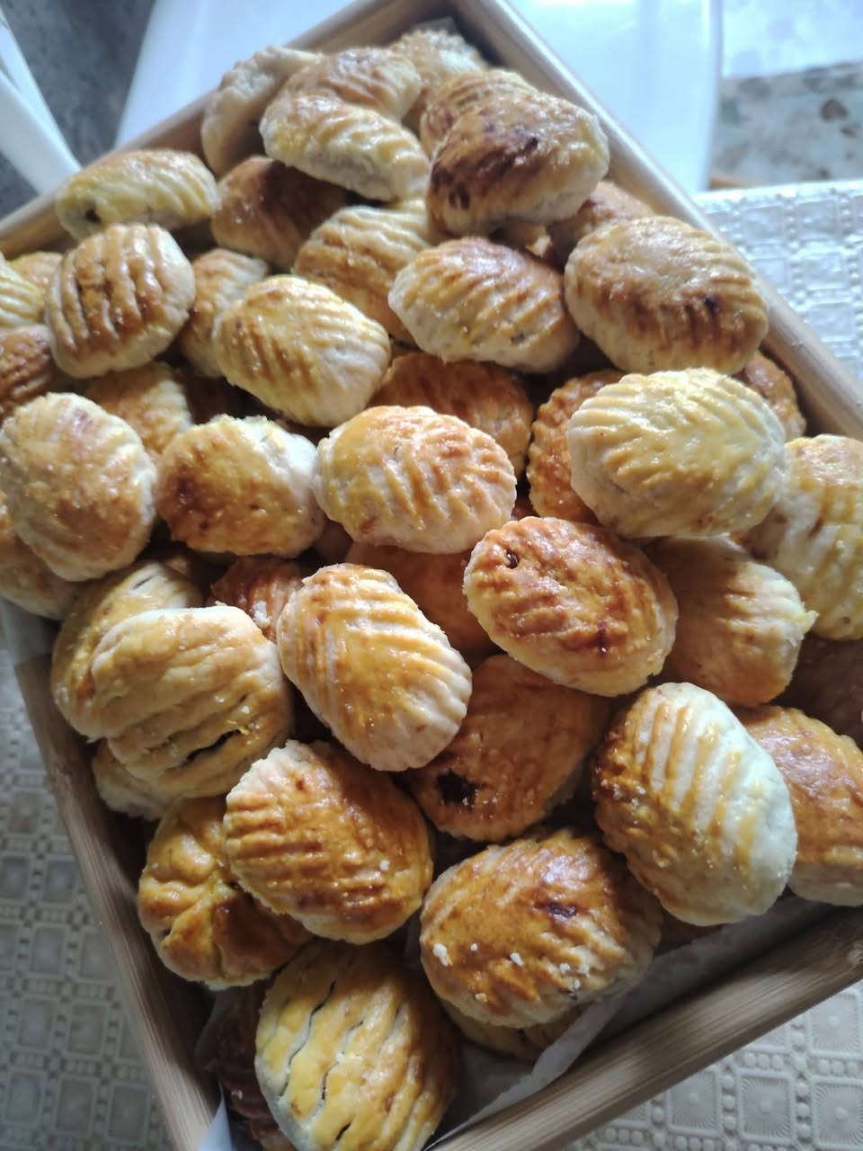 متوفر بيع مباشر
كيلو كليجه مشكل ب 8
كيلو عروك طاوه  ب 10
فطائر لحم 15 قطعه ب 10
مني بيتزا 15 قطعه قطعه ب 10
لحم بعجين 15 قطعه ب 10
للحجز السريع  الاتصال على الرقم *********** واتس اب
