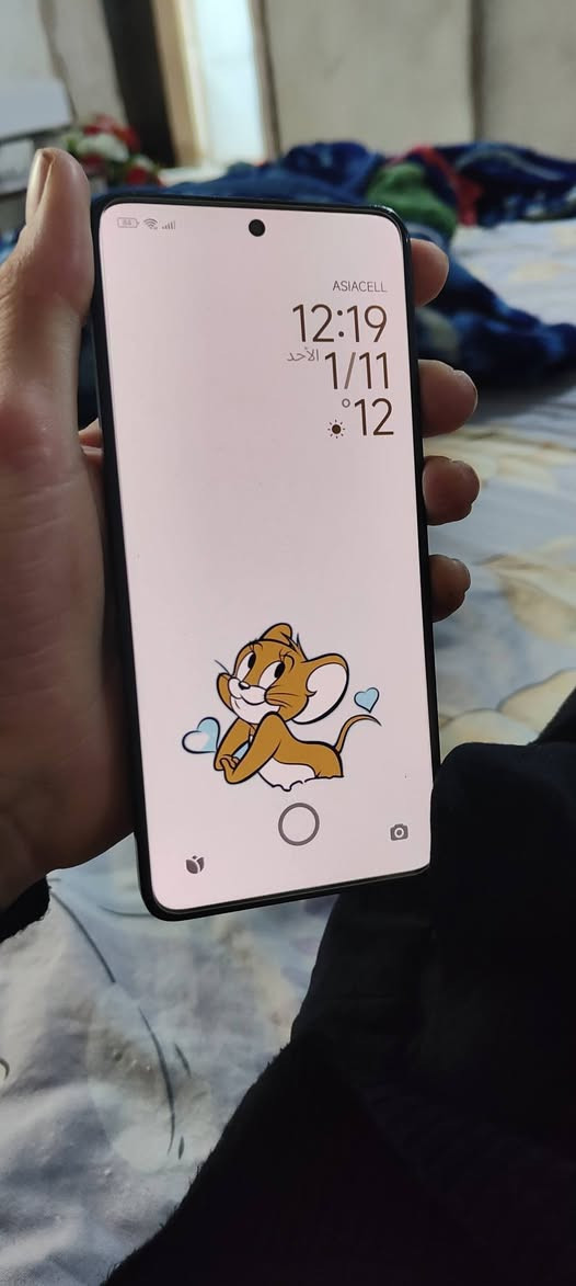 السلام عليكم عندي xiome 14 t pro نضيف ابد ممفتوح بس هل طكه بي طاح مني وهيج صار كله شغال ذاكره 512 كرتونه موجوده بس شاحن ماكو السعر 400 محتاج وجاي ابيعه رقمي *********** وتساب
