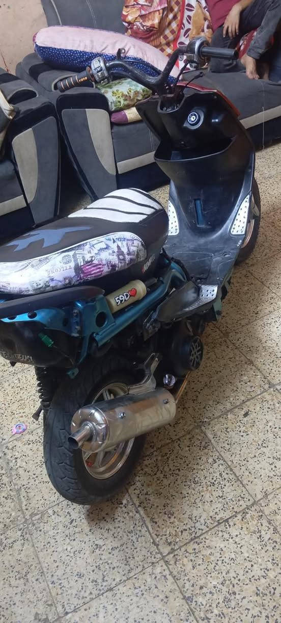 دراجه ماكس عدله للبيع ماناقصه أي شي دراجه خير من الله دراجه كلجات رياضي بلاد دراجه بوشه 55 شلعه ومعدل مكان بصره جزائر  السعر 450 وبيه مجال  ***********
