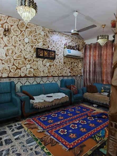 مشتمل100م #للبيع واجهه 5 "(مدخلين) بناء حديث ￼2022 "منطقه هادئه وراقيه
يحتوي على ؛$ كراج ‏ واستقبال وحولي مطبخ حار ‏وبارد ومنور و3 غرف نوم و خدمات  طابقين
طابو ملك صرف 
الموقع: مشتمل-‏ الشعب شارع عدن خلف صلاح الدين￼    
_________________________
(#مكتب_السوداني_للوساطة_العقارية)
عنوان المكتب بغداد-الشعب - حي التجار- مجاور اعدادية بلقيس للبنات‏- @‏‏ ***********￼ يوسف السوداني متواجد ماسنجر واتساب
