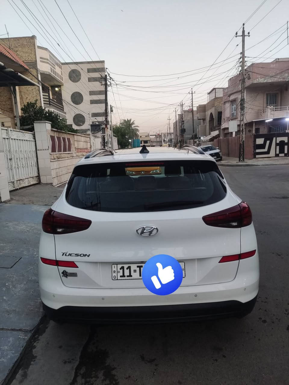 سلام عليكم..
توسان خليجي شركة الكاصد موديل 2019 ماشيه78بيها دعاميه اماميه صبغ اثرشخوط  وبيها 3مكانات بارد والباقي مكفوله رقم بغداد أنكليزي بأسمي   هزه جديده تحويل مباشر..
المواصفات..واحد ع واحد 
بانوراما
بصمه تشغيل وابواب 
كشنات كهرباء
لايت خمس عدسات
سايد بريك رجل
حساس أمامي خلفي
شاشه اصليه
مثبت سرعه
دبل أيرباك
فول تحكم ستيرن
٣ وضعيات قياده
تبريد قطعتين
لد نهاري
أشاير بالمري
ويل كروم
يدات نيكل
شحن واير لس
(كير+ محرك+حداديه+ تبريد) مكفول
السعر185ورقه 
وبيه مجال للشراي 
للاستفسار الاتصال ع الرقم
***********
