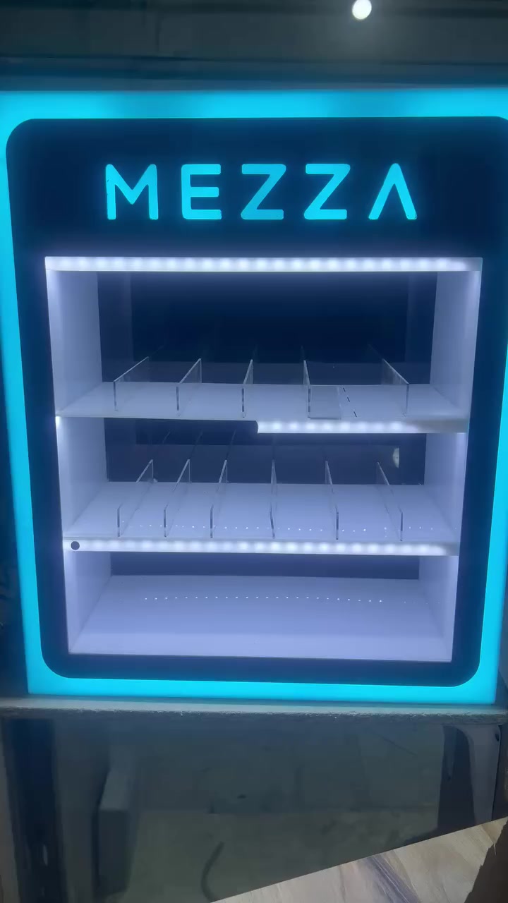 السلام عليكم عارضة وميس كاشير سله جبس حجم الكبير وسفينه مترين وعارضة مال جكاير مكاني بغداد *********** واتساب
