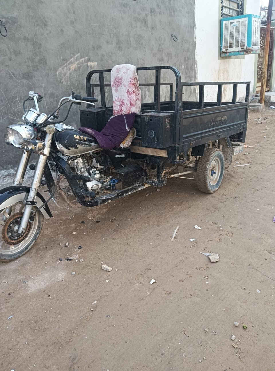 السلام عليكم ستوته 20 وكيله بشارع المدينه نجف رقم الهاتف ***********
