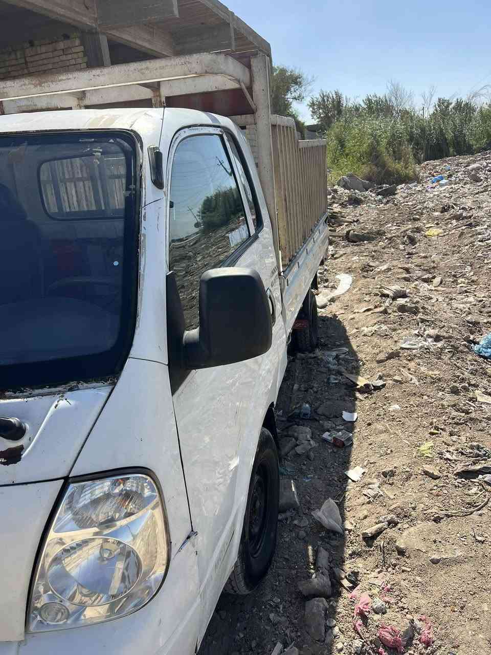 السلام عليكم كيا ٢٠٠٦ للبيع سنويه ساقطه ب ٢٠١٩ السياره بيه ضربه عكس السايق الربع والتكمه وبيه شويه عواج بلشاصي مماثر كير ومكينه كفاله مكان السياره بغداد 
***********
سعره ٥٠ اتعهدلك بلتحويل
