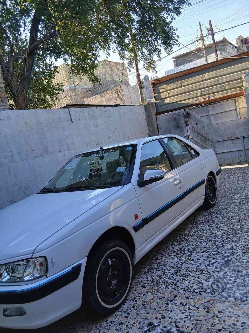 السلام عليكم بيجو للبيع موديل15بسمي سنويه جديده لل31 هزه جديده مكينه كير تبريد حداديه تايرات كل جاهزات كهربايات شاشه كامره دوشمه كاعيه جلد سياره مبدل بنيد وهلال خلفي معمر سعر 45مكاني بغداد مدينه الصدر ***********
