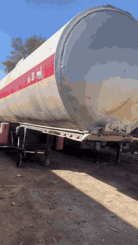 صهريج للبيع فوزله حموله ٣٤ تخم تاير جاهز للشغل اربط و اطلع ‭٠٧٧١ ٨٢٠ ٨٠٦٠‬
