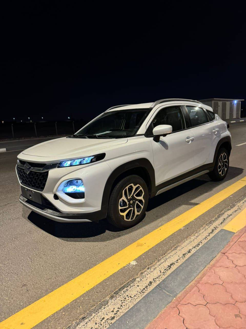 السلام عليكم سازوكي سيمز زيرو ٢٠٢٥ مال اقصاد راعيهه ما يسدد ابيع كوم حديد السعر ١٠٠ وبيهه مجال مكلف بنشر للاتصال *********** بغداد, العراق
