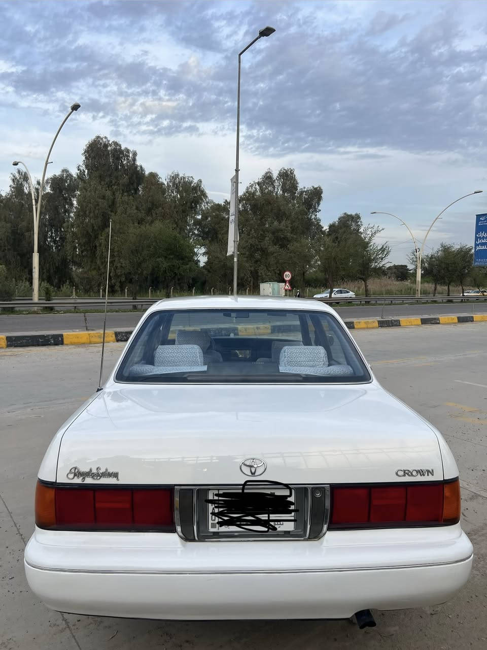 السلام عليكم
إعادة نشر بسبب الوعود الكاذبه اخوان مكلف بالنشر رجاءً اتصال فقط مع صاحب السياره وتدلل.

سياره أرنب موديل 95 يسار بلادي مكفوله كفاله عامه من الضربه والكص والنقل الجثه والعيب الشرعي وكافة الاصوليات حداديه جديده بدون ضرر بدون معجون صبغ تطويز جماليه فقط وكهربائيات شغاله أريل كهربائي وقفل مركزي كير مكينه جدد تدفئه تبريد شغال دكتات سبلت طخم تايرات جديد الرقم نينوى باسمي سنويه مجدده وكابون بانزين سياره جاهزه وجديده مكان السياره الموصل للاستفسار عن السعر الاتصال على الرقم التالي
***********
***********
