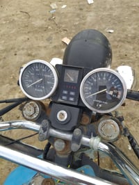 ستوته البيع موديل 18محرك 20السعرمليون 250وبيه مجال الاستفسار 078256439...