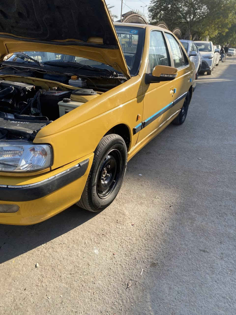 السلام عليكم مكلف بل نشر هذا رقم صاحب السياره نتصال مباشر ***********) بيجو بارس ٢٠١٥ رقم بغداد الجديد نكليزي هيئه مصفره البارحه ) مكينه مكفوله كير مكفول تبريد ثلج كهربيات شغاله لايت زنون صدر تخم تاير بل صدر نقص درايم شفت لا ضربه ولا خياس ولا تبديل فقط هلالات خلفيه (عنوان بغداد الحريه سعر ٤٧
