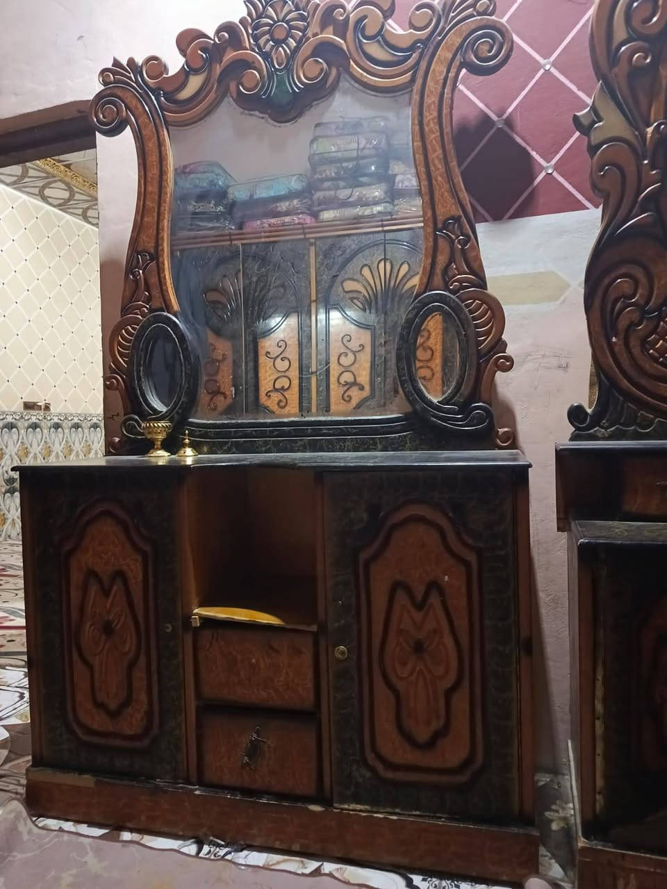 غرفه للبيع نظيفه
سعر 250
بيها مجال ميز75
وركاء الكرامه


**إذا كنت صاحب هذا الإعلان وتريد حذفه لأي سبب، رجاءا أرسل رسالة إلى الدعم الفني**