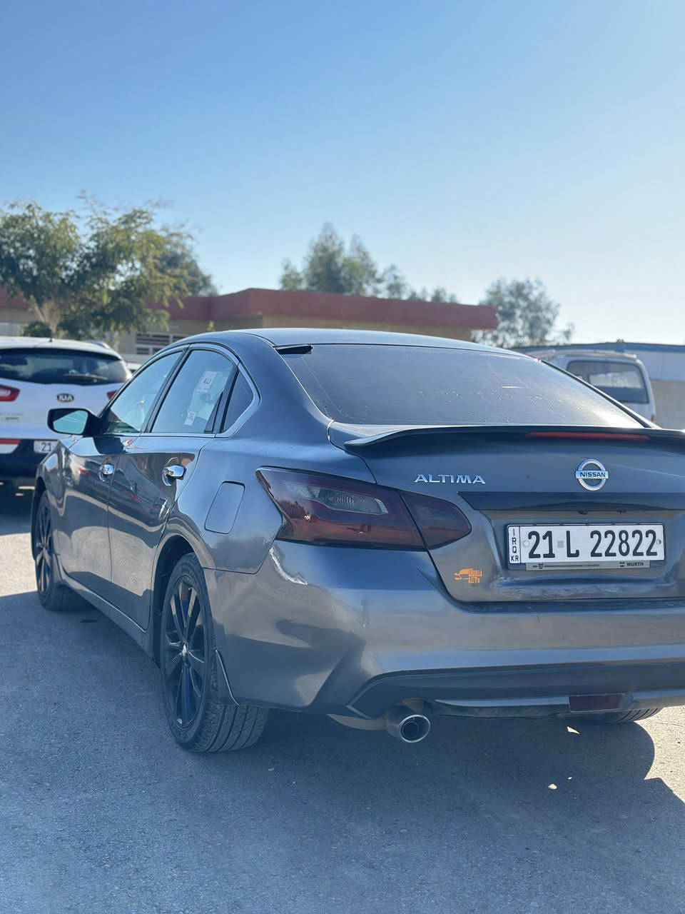 السلام وعليكم
نسيان الاتيما 2017 فئة SR 

مشدودلها گير مال الاتيما 2023 منه وبي براد 

السياره بيها قطعتين صبغ الجامرلوغات الخلفيه فقط بدون دواخل وشاصي 

غير هذني السياره مكفوله 

مواصفات تحكمات ستيرن كشنات كهربائيه بصمه تشغيل عن بعد كير مكينه مكفولات 

السياره بسمي سنويه وهزه وبراد 2029 

السعر 122

***********
