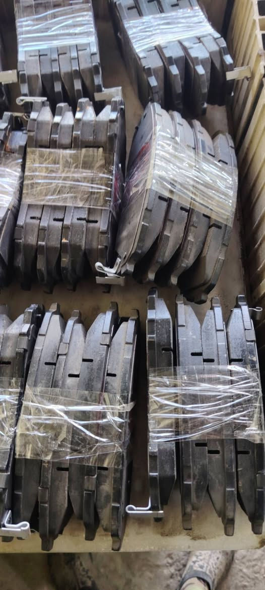 سلام عليكم شباب دسكات ستاركس سعر ١٥ عرض مجاور المجمع الخليفاوي رقم ***********
