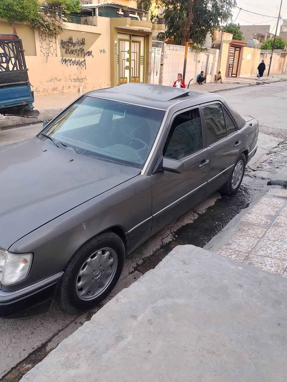 مرسدس دب بيبي شبح 300 كير ومحرك شرط طخم شرط طخم تواير حته السبير جديد صبغ جماليه سياره فول حته هيترات كشنات محرك 300 بلادي شرط التحويل السعر 68
التواصل ع الرقم ***********
