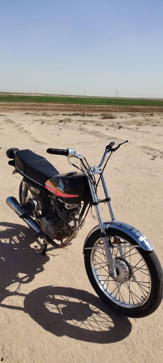 دراجه ربعه البيع المحرك 5كير و كلك كفاله عامه سعر 350وبيه مجال قليل ***********
