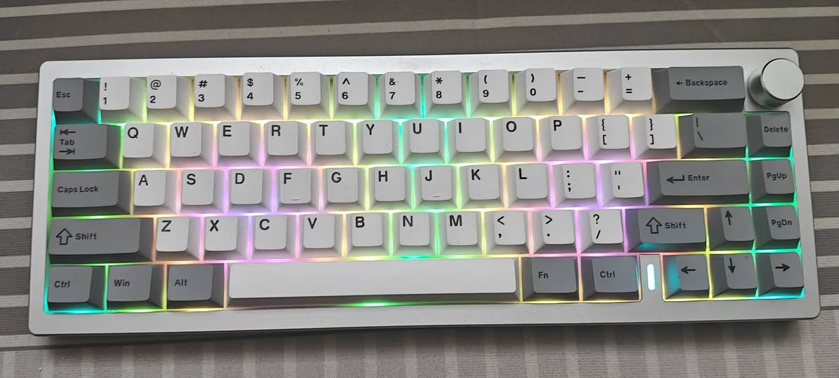 قطع نظيفة بأسعار لطيفة ♥️
الاسعار اسفل كل صورة 
متوفر توصيل جميع المحافظات


**إذا كنت صاحب هذا الإعلان وتريد حذفه لأي سبب، رجاءا أرسل رسالة إلى الدعم الفني**