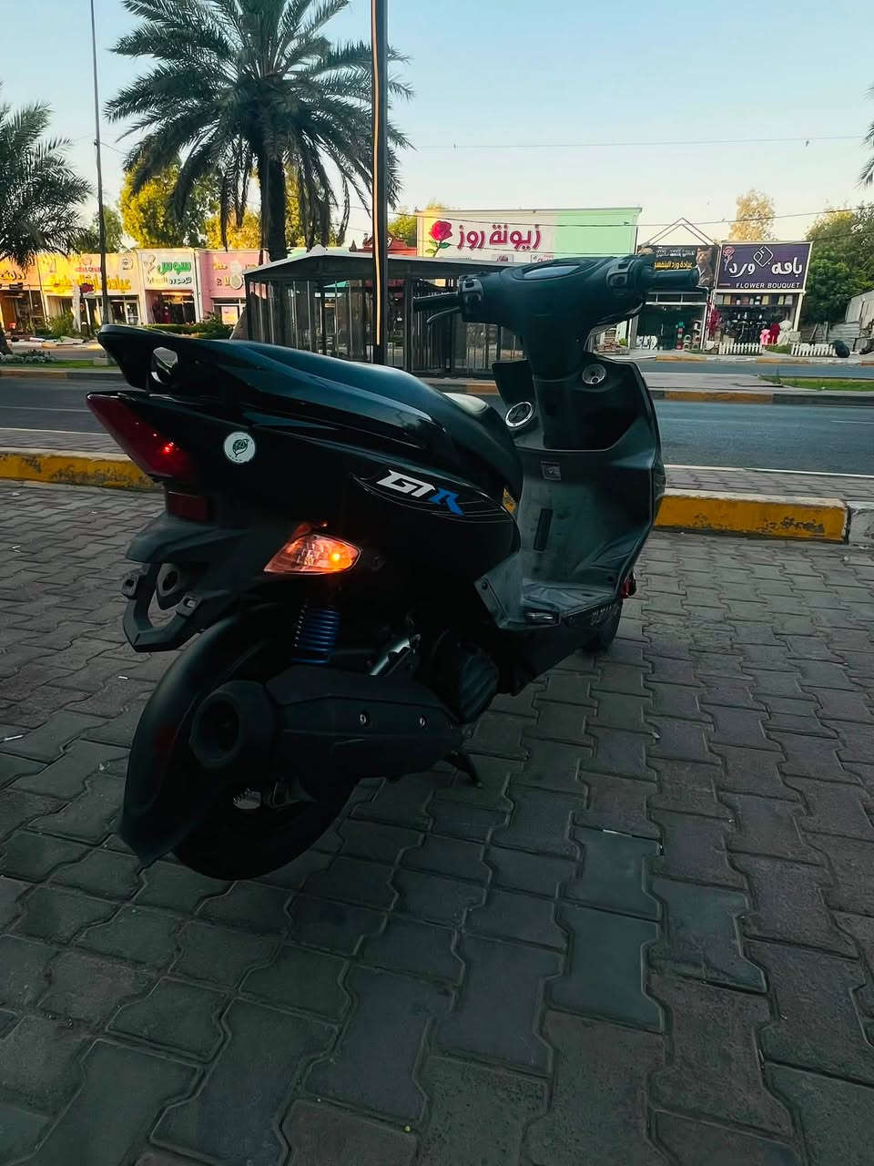 جيتي ار (GTR) نظيفة  وبرغي واحد ما مفتوح بيها كلها بلادية ومكفولة كفاله عامه قبل 3 اسابيع منزلها. من الرمبة السعر. 1375,000 وبيها مجال بسيط مكاني البلديات حي التراث *********** للتواصل واتساب فقط
