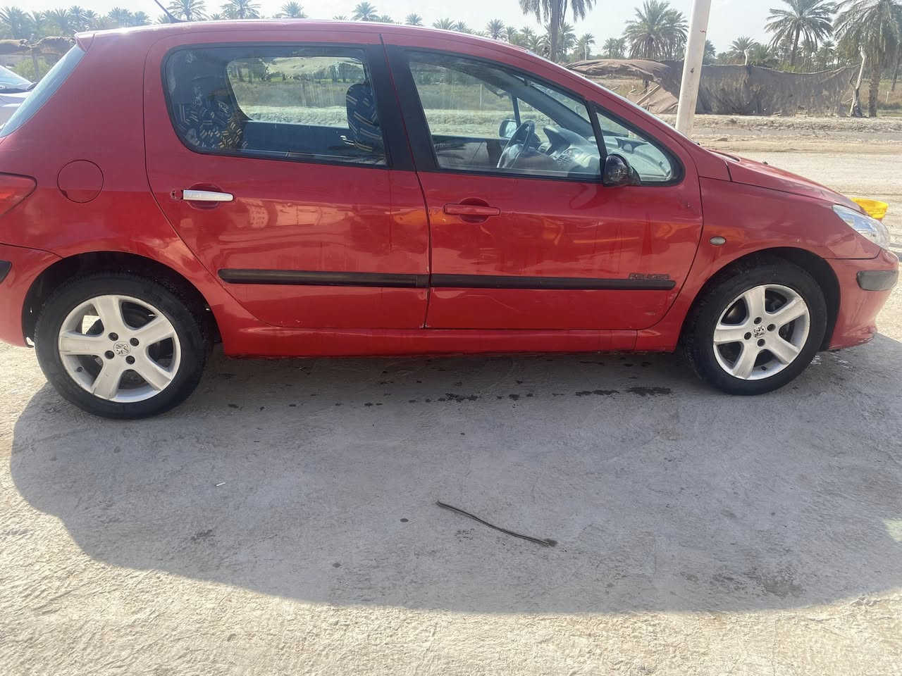 بيجو 307موديل 2006 كيرمحرك تخم تاير صدرجديد مكفولة من ضربة وتبديل سيارة جاهزة سعر48وبي مجال ***********
