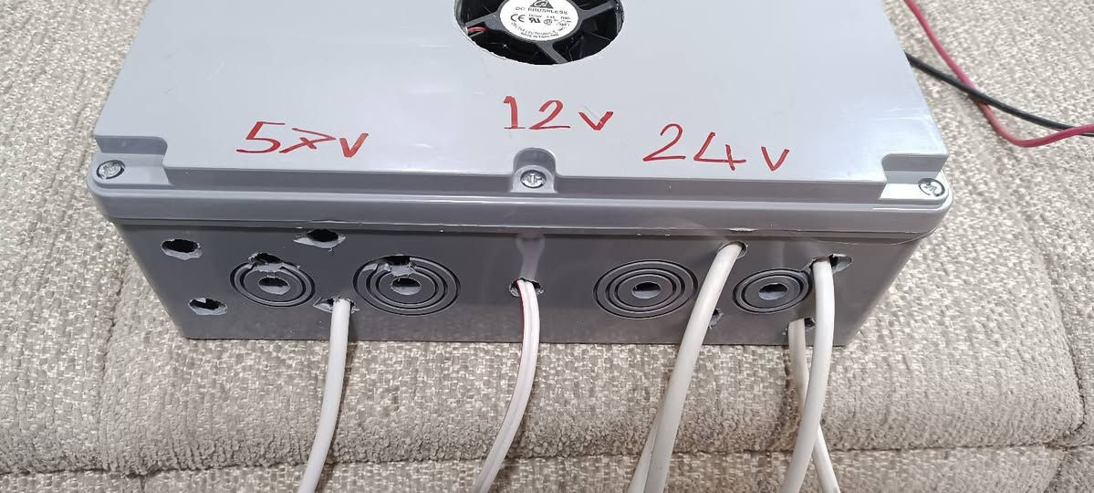 🚨🚨🚨🚨🚨🚨🚨🚨
عاكسات DC الاقتصاديه لتشغيل ستارلنك وابراج الانترنت
كرت1200 واط57 فولت لتشغيل ستارلنك
كرت1200 واط 24 فولت لتشغيل 24 قطعة
كارت 12 فولت لتشغيل هب 
مع نظام شحن50 امبير+نظام حماية+نظام مصدرين50امبير
السعر مع التوصيل 250 الف


**إذا كنت صاحب هذا الإعلان وتريد حذفه لأي سبب، رجاءا أرسل رسالة إلى الدعم الفني**