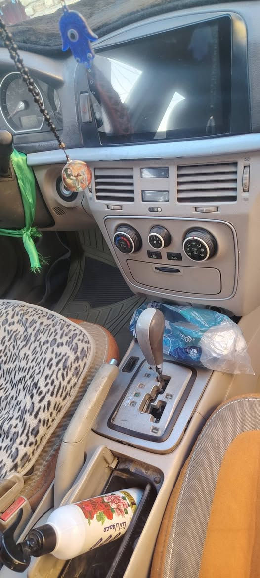 السلام عليكم سوناته ٢٠٠٨وارد أمريكي ضربته جاملغ الأمامي مصلح محرك ٢٠٠٠كير تبريد تخم تاير جديد السعر ٨٠ مكان السياره ذي قار ألرفاعي ***********
