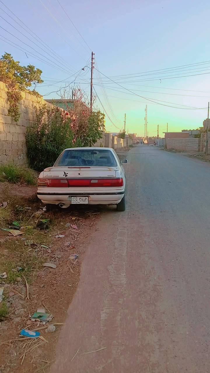 السلام عليكم
للبيع سياره مارك نضيف داخل وخارج  محرك وگير نضاف تراي وين متريد كهربائيات كلهه شغالة مسجل گيج بانزين صدر جديد تواير جدد مابيهه نقص 
ملاحظة السياره مامسجل ومامگصوص 
السعر14وبيهه مجال 
للاستفسار اتصل عل رقم 
‏‪0780 330 1425‬‏
