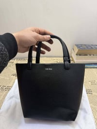 شنطة ذهبية • حجم صغير • جودة عالية