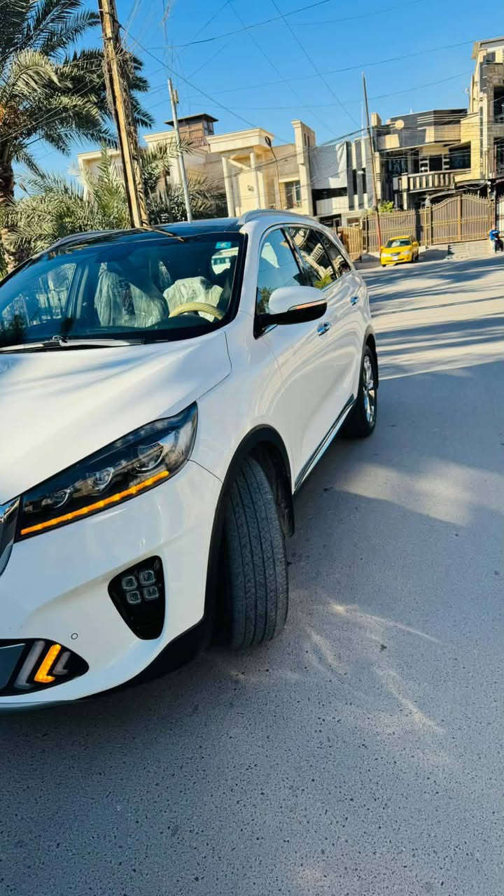 سلام عليكم ورحمه الله وبركاته إخوان  سورنتو خليجي مكفوله 18 شكل ال 20 داخل صاجي  مابيه كل نقص كامله بانوراما كشنات كهربائي محرك ما مفتوح سياره جديده بمعنى الكلمه  مكانه بابل المسيب *********** رقم صاحب سياره
