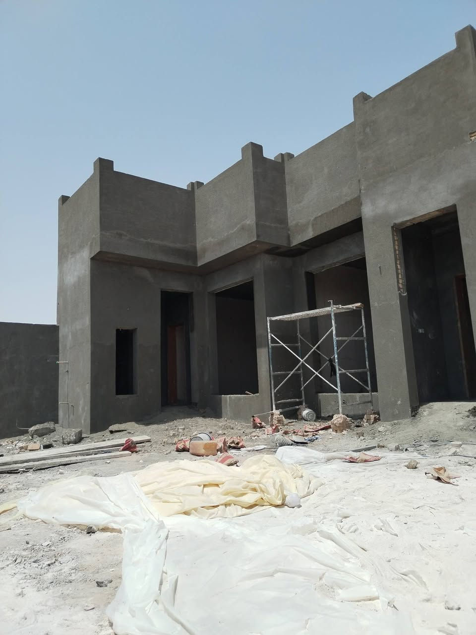 عملي سمنت وبياض ناعمه ونثر شرط درجه اولى الاتصال أو المراسلة 

***********
