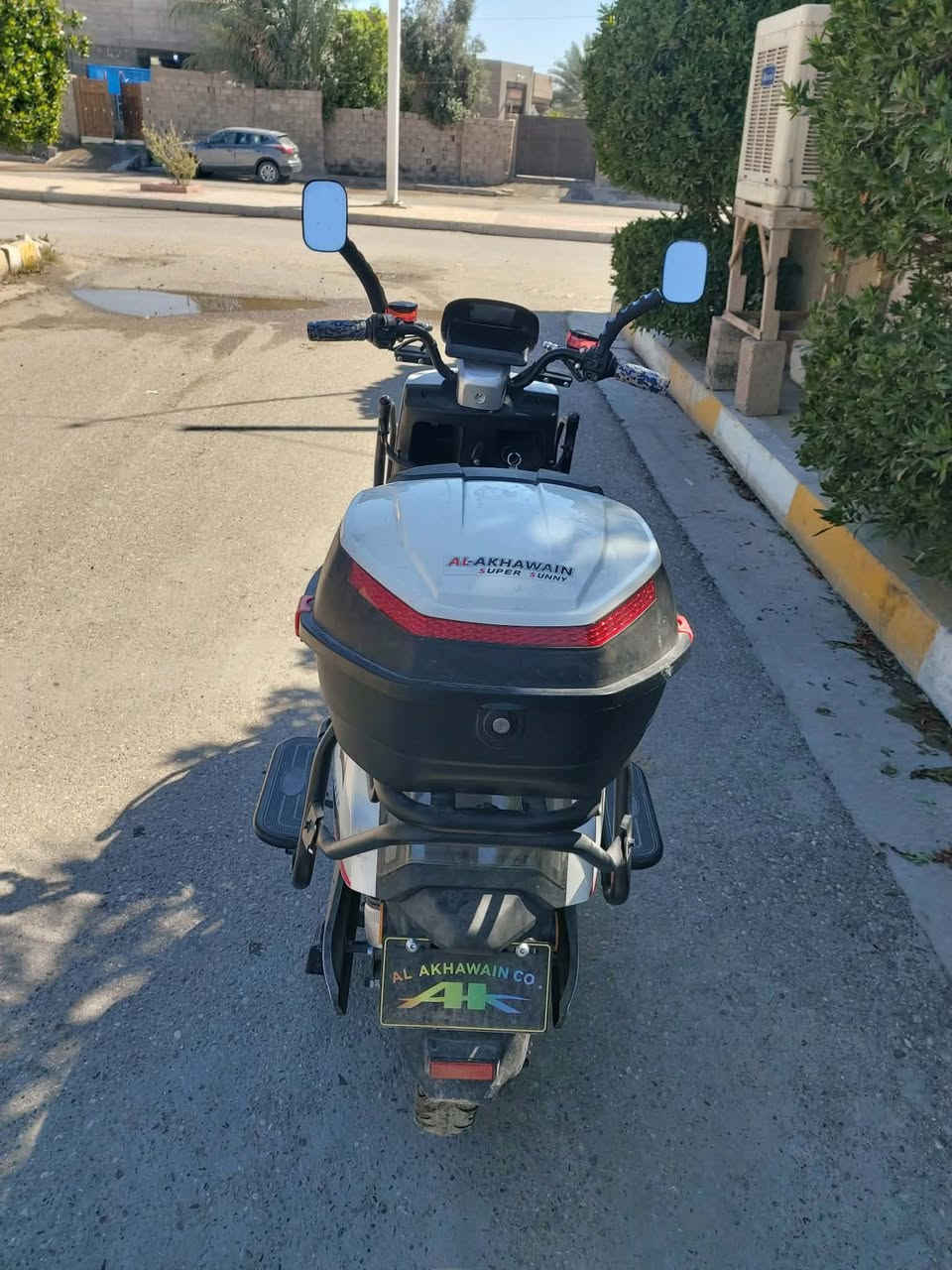 موطور شحن ٦ بطاريات شرط فحص صارله عندي ٤ أشهر بعده جديد اخذته قسط مليون وثلاثميه 
رايده للبيع ٨٥٠  بي مجال بسيط


**إذا كنت صاحب هذا الإعلان وتريد حذفه لأي سبب، رجاءا أرسل رسالة إلى الدعم الفني**