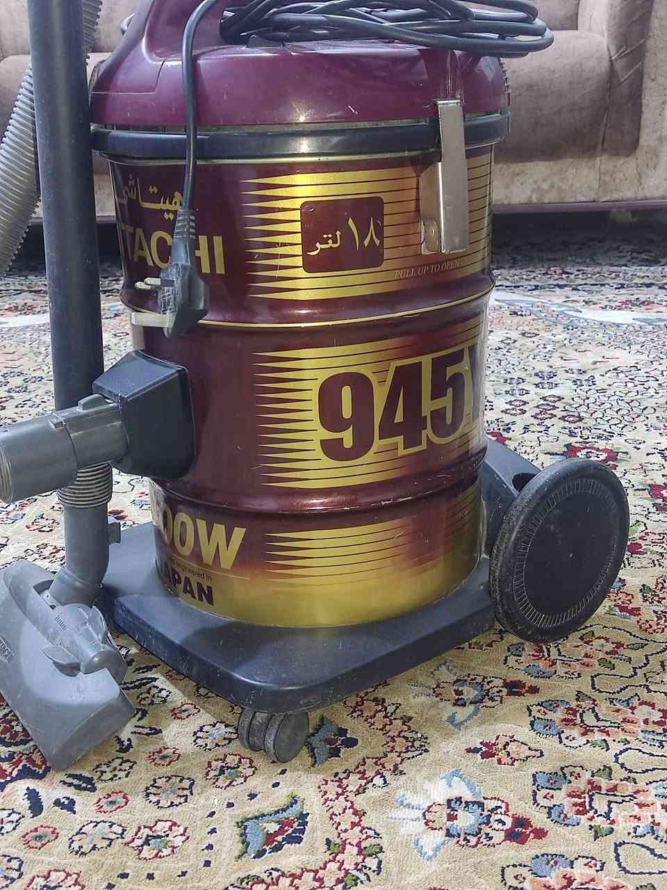السلام عليكم للبيع مكناسه هيتاشي ياباني الاصلي اخو الجديد شرط بلاد السعر 40 ماطور ماء 35 الف مفرغه حجم وسط 15 لوكس قديم اخو الجديد الجامه بيه فطور 30 الف موبايل ***********
