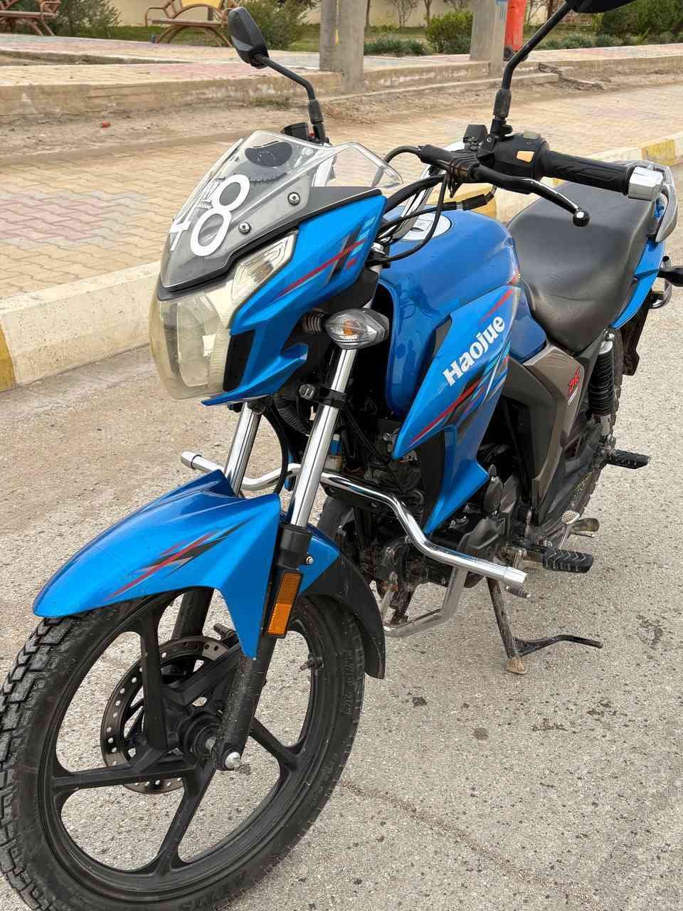 سلام عليكم 
هوجي دي كي للبيع 
مسجل وكامل سنويه 
موديل 21
ماطور بعده ع وضع الشركه مابي نقص برغي
محرك نعومه ونشاط 
السعر 17ونص بي مجال 
عنوان رأوه 
الاستفسار ***********
يرهم مراوس ويرهم بيع
