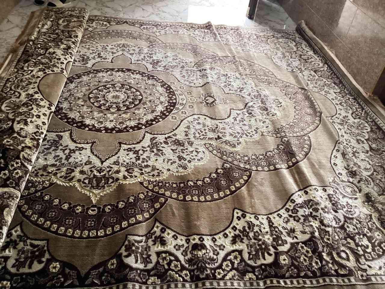 السعر ١٢٥ الف 
محفورة راقية صناعة ايطالية قياس ٣ في ٥ مال بيت شرط النظافة وما بيها اي عيب
العنوان حي السماح الثانية


**إذا كنت صاحب هذا الإعلان وتريد حذفه لأي سبب، رجاءا أرسل رسالة إلى الدعم الفني**