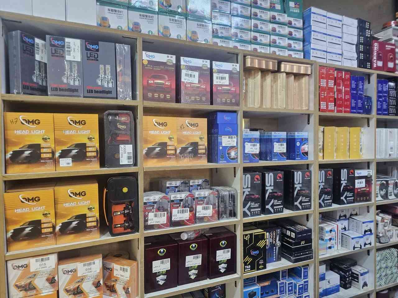 مجمع الدلفي التجاري 
​💡 إضاءة أقوى.. أمان أكثر على الطريق مع مجمع الدلفي التجاري! 🚗⚡
​لأن سيارتك تستحق الأفضل، نوفر لكم في مجمع الدلفي التجاري (الوكيل المعتمد لشركة OMG)في واسط  أحدث وأقوى أنظمة الإضاءة LED والبك لايت بجهد 12V و 24V لتناسب كافة أنواع السيارات والشاحنات!
​🔥 ماذا تجدون لدينا؟
​🔹 زنون وLED عالي القوة: انتشار واسع للضوء ورؤية واضحة جداً في أصعب الظروف المناخية (موديلات X300, X600, V10 وغيرها).
​🔹 كفالة وضمان حقيقي: جميع المنتجات مكفولة بضمان استبدال معتمد من وكالة OMG.
​🔹 بك لايت ولافتات تحذيرية: تشكيلة واسعة من الإضاءات الخلفية والجانبية واللافتات بألوان وأحجام متعددة وبجهد 12V / 24V.
​🔹 جودة وتوافق ممتاز: حلول إضاءة متطورة تناسب نظام الكانبس (CANBUS) بدون إشارات خطأ.
​✨ لماذا تختارنا؟
لأننا نوفر لك المنتجات الأصلية مباشرة من المصدر بأفضل الأسعار وأعلى جودة.
​📍 العنوان: [واسط شيخ سعد ]
📞 للتواصل والطلب (واتساب / اتصال): [***********]
​#مجمع_الدلفي #وكالة_OMG #إضاءة_LED #زنون_سيارات #بك_لايت #قطع_غيار_سيارات #إضاءة_24V #إضاءة_12V
