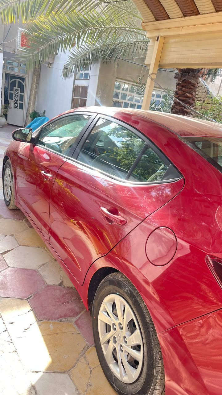 سيارة النترا موديل ١٩
كفالة عامة ماعدا البنيد الاصلي بي صبغ  

ضربتهة خفيفة كلش بس بالبنيد بدون دواخل حتى ارباك ماطاك  
نص فول السيارة 
السيارة جاهزة من كلشي حدادية تبريد تايرات جدد حتى باتري جديد 
المكان الديوانية 
السعر ١٣٠
 رجاءا غير متواجد على الفيس 
***********
