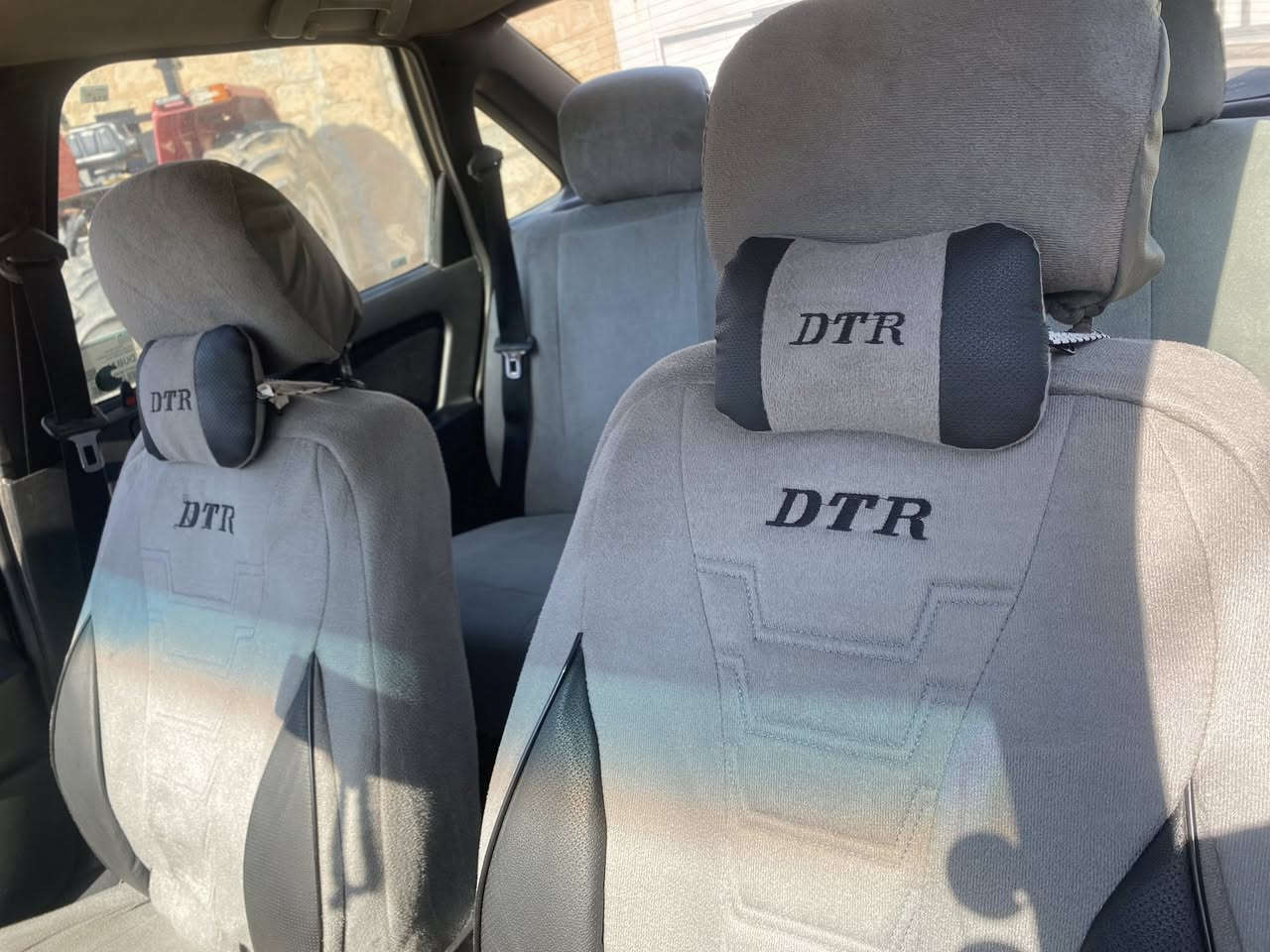 السلام عليكم 
اوپل فكتره  مودیل 91 محرک 18گیر اوتوماتیک گیر محرک شرط لاصرف لابخار سنویە جدید رقم جدید  دفتر بانزین موجود صدر جدید 
تایرات جدید بدون صبغ بدون ضربە بدون معجون سیارە جاهزە 
سیارە احلە من الصورە بدون نواقص شرط التحويل 
سنويه 2029
سياره جاهزه شغل وطلع 
سعر 45 مجال بسيط 
***********
***********
