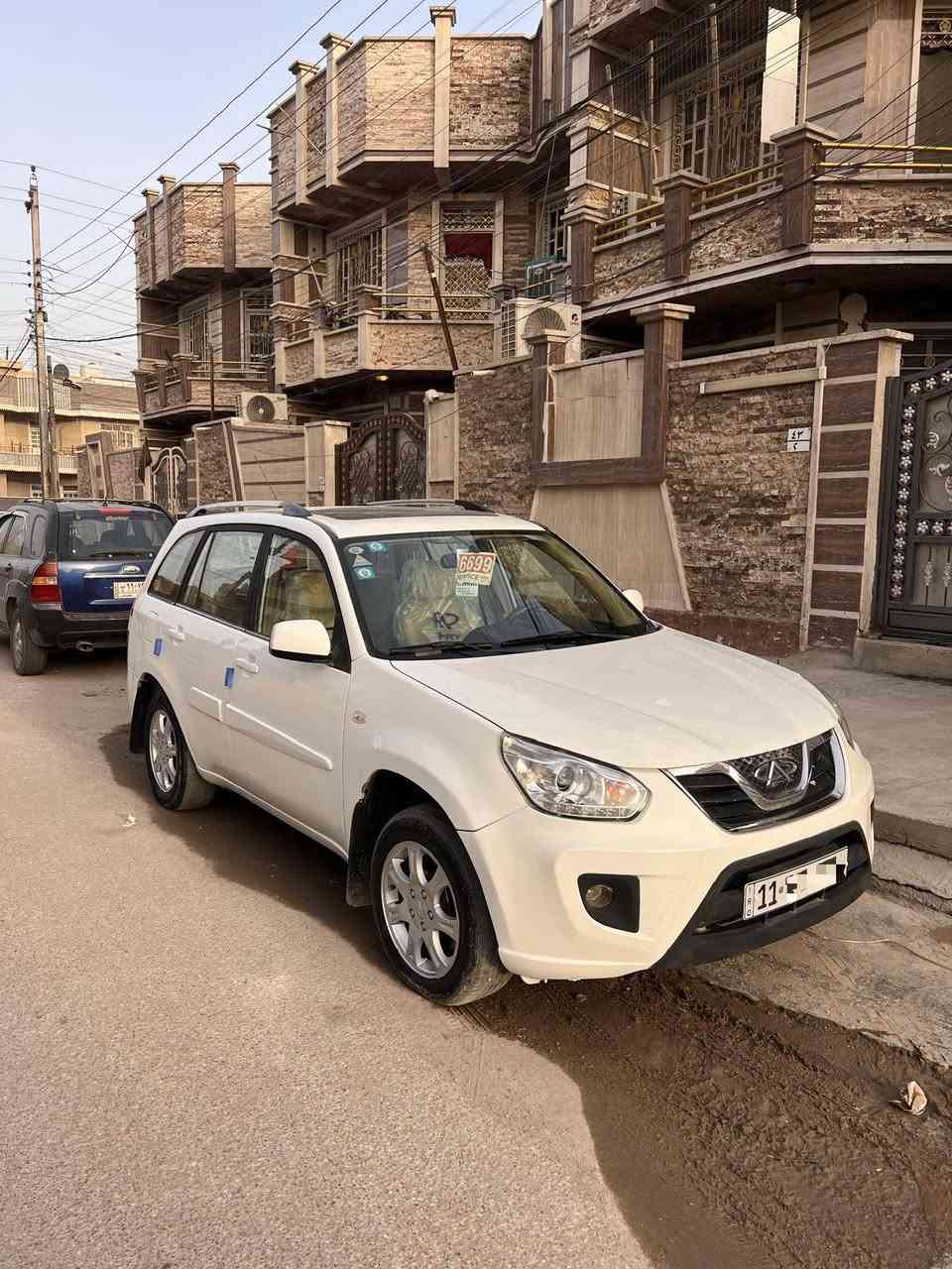 السلام عليكم تيكو 13رقم بغداد دولي الجديد بسمي سنويه هزه كله جديد كبل تحويل مباشر السياره كير مكينه تدفئه تبريد صدر كله ناعم وخير من الله السياره بدون حادث بيها فقط سويه صبغ بصندوك شي قليل السياره جاهزه وبدون اي نقص السعر 59 العنوان الشعب للتواصل ***********
