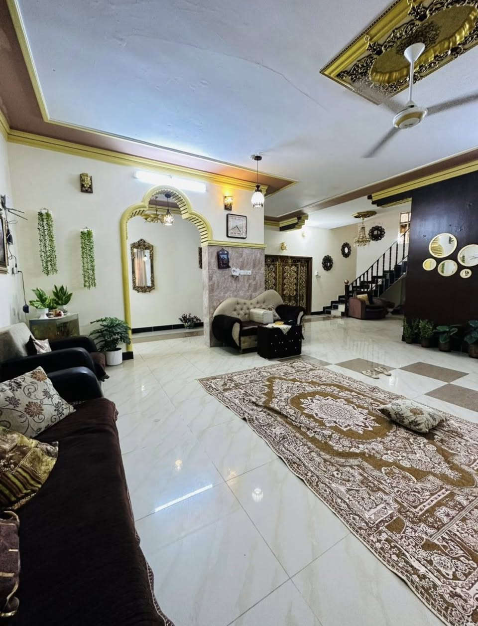 ‎السلام عليكم
‎للبيع ارض زراعيه طابو زراعي سند 25مساحه(3400) متر مشيد عليها دار سكني مساحه 450 متر ومغروسه اشجار حمضيات ونخيل وحدائق متنوعه  
‏‎العنوان الفلوجه السجر الشارع الرئيسي يبعد عن خط السريع  الدولي400 متر  
علما انه العقار ع موقع تجاري ومجاور مول وجمعيات وكافه الخدمات
‏‎(السعر285 مليون )وبي مجال بسيط 
‏‎للاستفسار ***********
