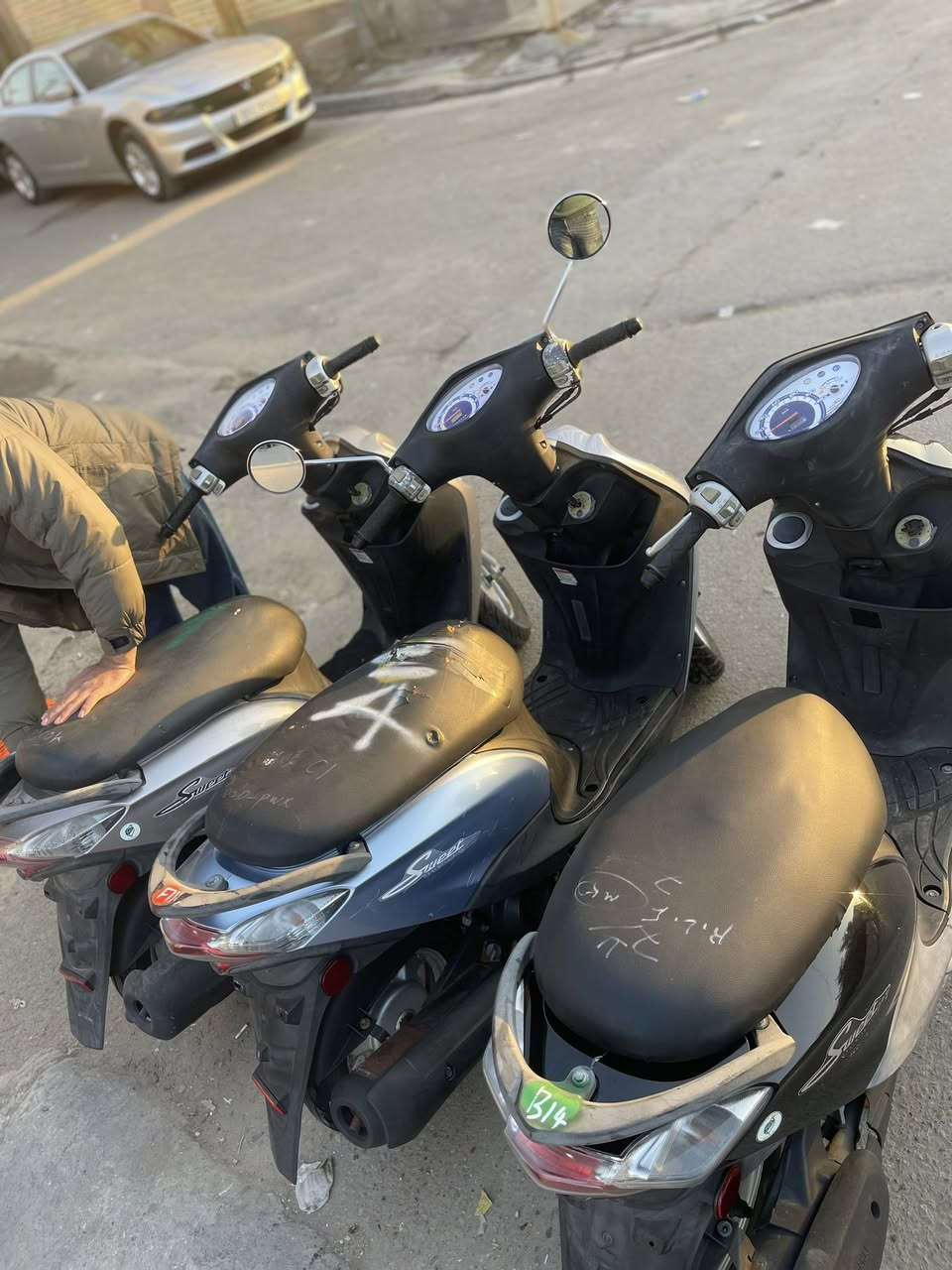 سلام عليكم شباب
دراجات منغولي حديث مال وجبة مكفولات مابيهن نقص برغي العنوان بغداد مدينة الصدر الاورفلي
للاستفسار ***********    ***********
