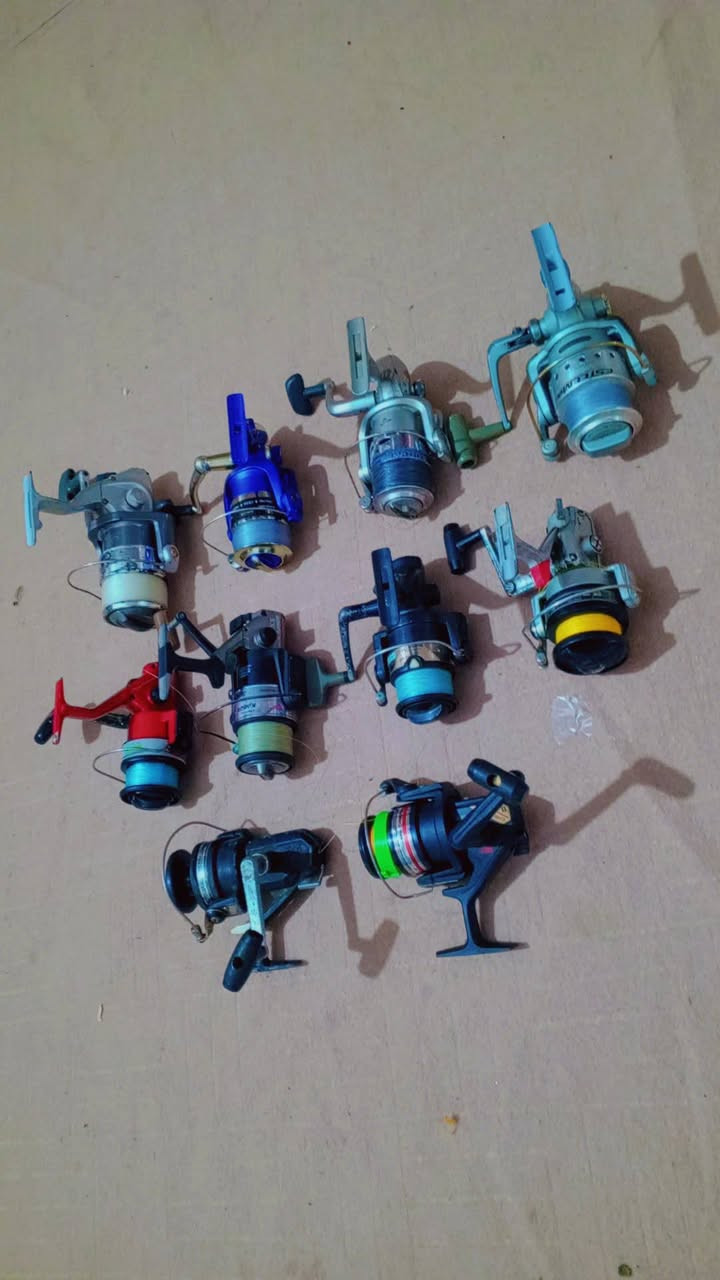 سلام عليكم اخواان ______ مكاين باله حجام مختلفه 
البيع شلعه 
وأكوو مفررد ////// الأحجام من 3000/ لحد ال 60000
خللي مهتم يتفضل خاص ويبشررر ♡•


**إذا كنت صاحب هذا الإعلان وتريد حذفه لأي سبب، رجاءا أرسل رسالة إلى الدعم الفني**