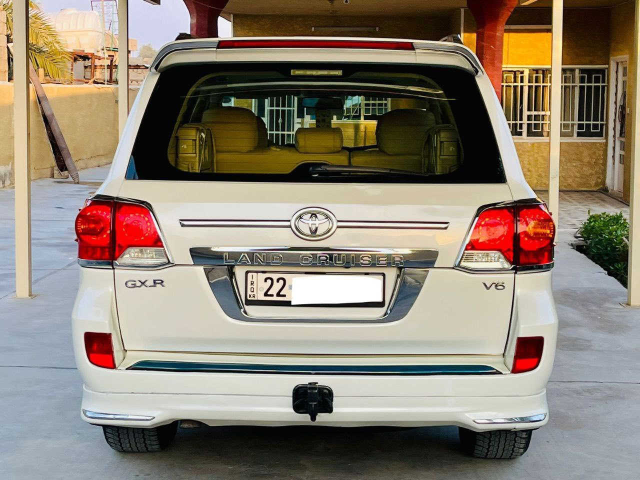 السلام عليكم
لاندكروز 2013 جيهان ماشيه 158بيها صبغ نص الصندوك باقي السياره كفاله عامه محرك كير صدر جديد كلش تخم تاير دلوب اصلي رقم اربيل  الجديد بسمي السعر 360 وبيها مجال للاستفسار اكثر اتصل غير متواجد ع فيس 

***********
