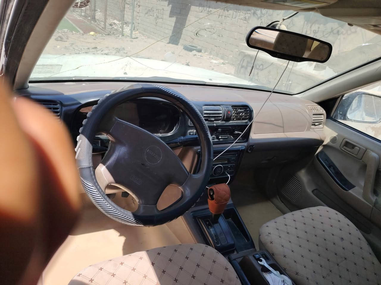 للبيع سعر 40 بياع مستعجل *********** مكان بصره زبير
